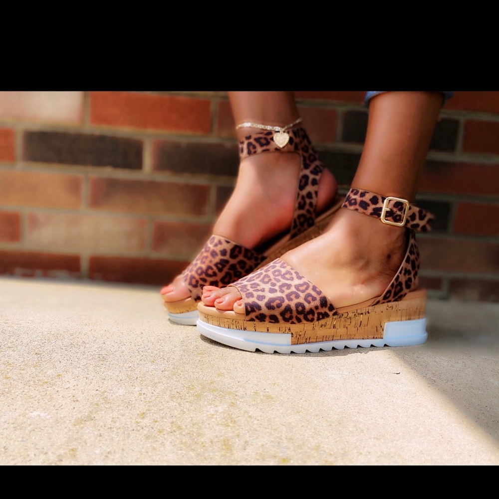 Leopard print sandal